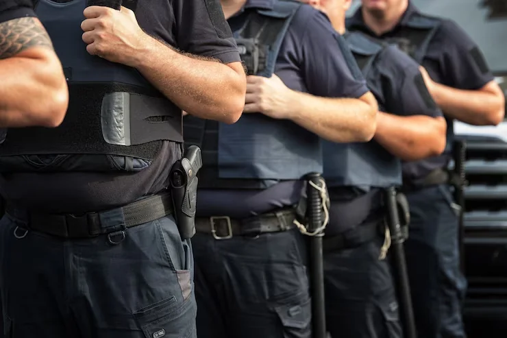 Emprego na área de vigilante: 6 empresas contratando