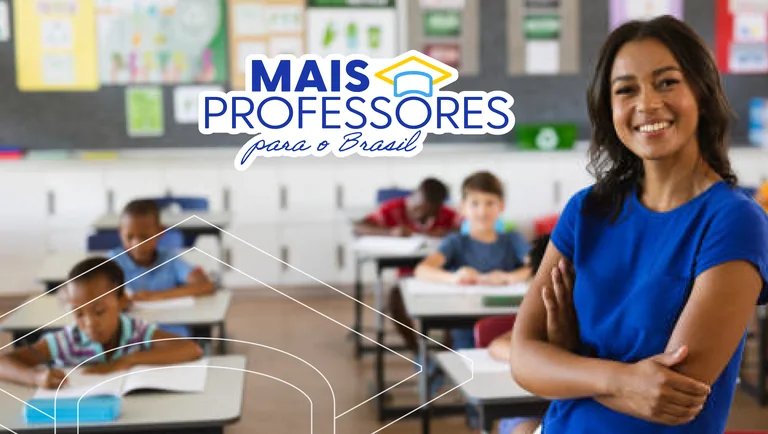 MEC lança especializações para formação de professores